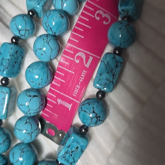 Faux Turquoise 3 Strand Choker Style Necklace - Picture 10 of 13